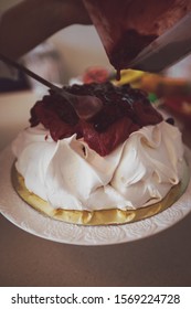 Making Pavlova Cake With Fruit Cream