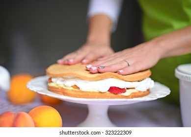 Making Peach Layer Cake