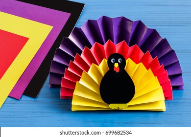 Making souvenir for Thanksgiving: turkey made of paper. Original children's art project. DIY concept. Step-by-step photo instructions. Step 9. Final result