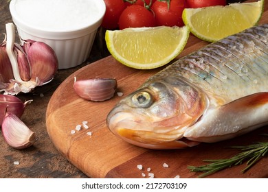 Making Typical Pantanal Fish On Cutting Board