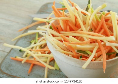 Making Vegetable Coleslaw