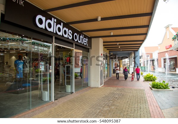 adidas outlet freeport