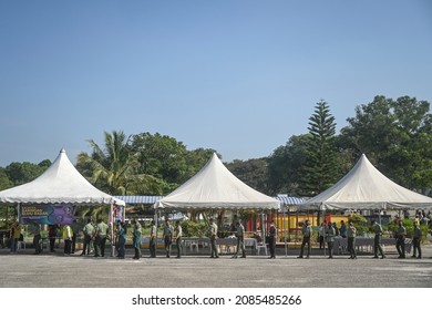 MALACCA, MALAYSIA : NOVEMBER 216, 2021 - Voters Line Up At The Polling Station In Melaka