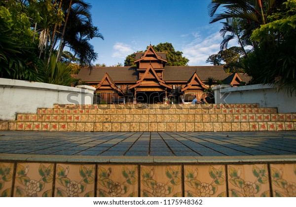 istana sultan mansur shah