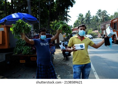 Malappuram,kerala,india February. 23 . 2022 Mask Sales And Sales Of Spinach Covid Resistance Survival 