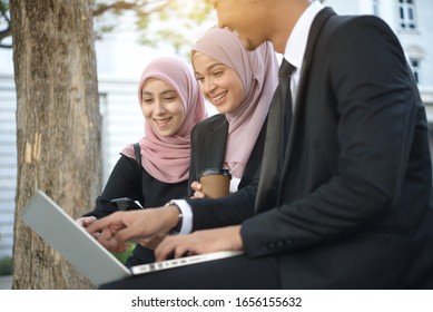  Malay Business Team During A  Meeting