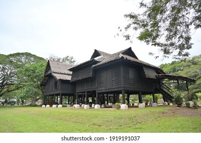 Malay Traditional Village House Design And Style