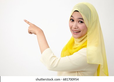 malay woman showing and point with hand gesture