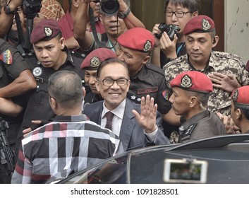 Datuk Seri Anwar Ibrahim Images, Stock Photos u0026 Vectors  Shutterstock