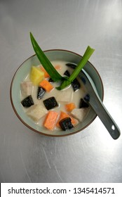 Malaysian Chinese Dessert Tong Sui Bubur Cha Cha Chacha