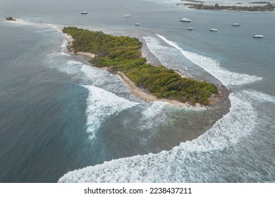 maldive island drone sea surf waves