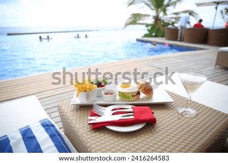 maldive, Islands, vacation, travel, swimmingpool, pool, sea. beach, blue, food, egg, hamburger, frenchfries