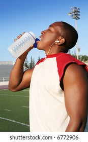 3,100 Football drinking water Images, Stock Photos & Vectors | Shutterstock