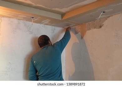 Imagenes Fotos De Stock Y Vectores Sobre Ceiling Putty