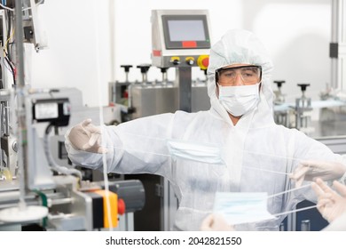 158 Personal Hygiene Uniform In Factory Images, Stock Photos & Vectors ...