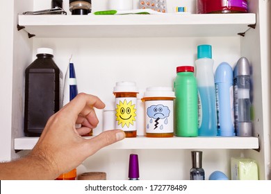Bilder Stockfotos Und Vektorgrafiken Medicine Cabinet Shutterstock
