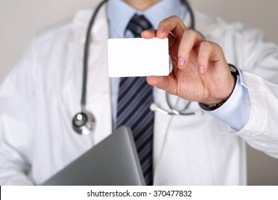 1,237 Man showing id card Images, Stock Photos & Vectors | Shutterstock