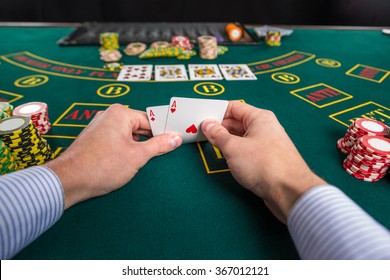 11,570 Two card poker Images, Stock Photos & Vectors | Shutterstock