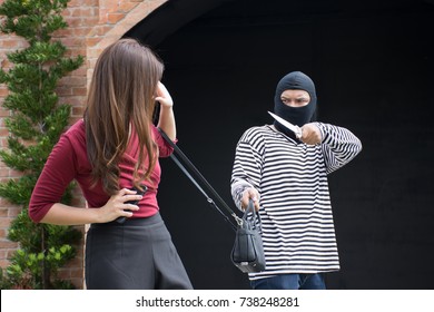 10,509 Mobile Theft Images, Stock Photos & Vectors | Shutterstock