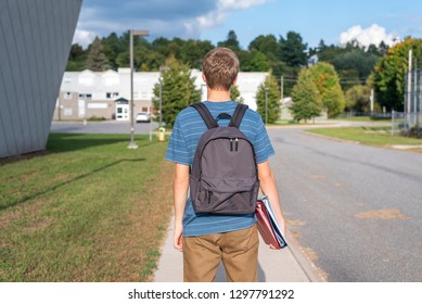 67,068 Student walk school Images, Stock Photos & Vectors | Shutterstock