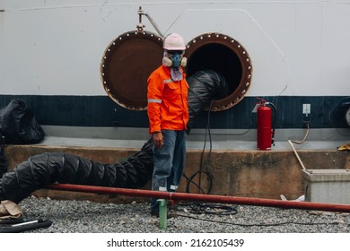 Male Worker Inspection The Tank Carbon Chemical Oil Interface Area Confined Space Safety.