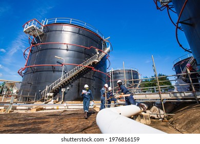 Male Worker Inspection Visual Pipeline And Storage Tank Crude Oil