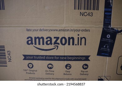 Malegaon, India 27th August 2022: Receiving Amazon Prime Package Delivered Preparing To Do The Unboxing, Amazon.in Box Client. Amazon Doorstep Delivery. 