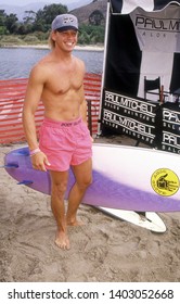 Malibu, California - Circa 1990: Actor Ian Ziering Posing At A Celebrity Surfing Event