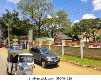 MALINDI/KENYA - SEPTEMBER 4 2013: Streets And Buildings Of Malindi Town. Eastern Africa