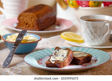 Malt Loaf With Spreaded Butter
