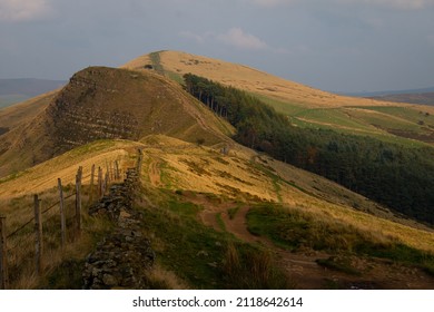 Mama Tor Hill Near Castleton In The High Peak Of Derbyshire, England