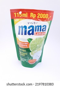 Mama's Dishwashing Liquid Lemon Lime Scent With A Powerful Anti-Fat Mineral Formula Effectively Removes Fishy Odors And Lifts Fat Gentle...