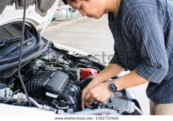 car repair service