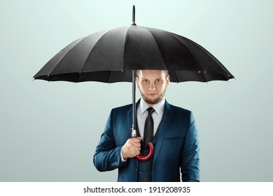 9,498 Man With Umbrella In A Storm Images, Stock Photos & Vectors ...