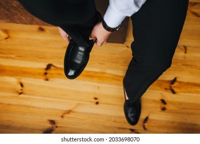 905 Businessman black shoes white socks Images, Stock Photos & Vectors ...