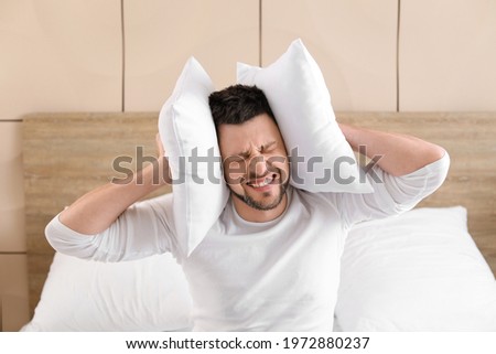 Man cannot sleep because of rowdy neighbours