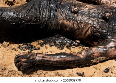 1,607 Man covered in oil Images, Stock Photos & Vectors | Shutterstock