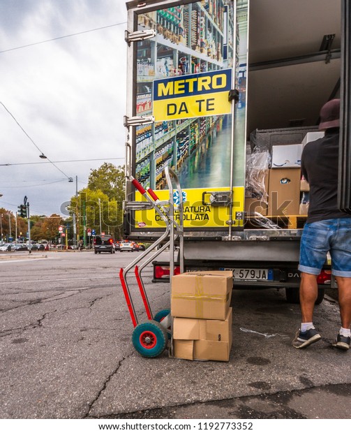 Man\
Deliver Food for Metro in Milan,Italy-October\
2018
