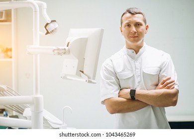 27 Dentisit Images, Stock Photos & Vectors | Shutterstock