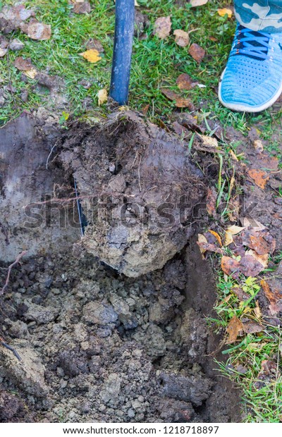 ditch shovel