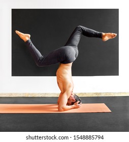 151 Sirsasana variation Images, Stock Photos & Vectors | Shutterstock