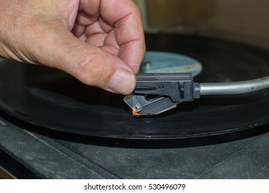 14,799 Record player needle Images, Stock Photos & Vectors | Shutterstock