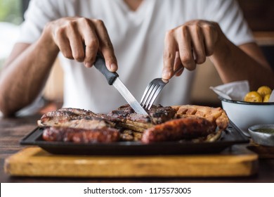 474,044 Eating steak Images, Stock Photos & Vectors | Shutterstock