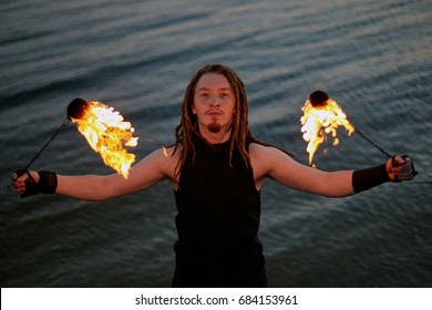 Man and fire. Fireshow.