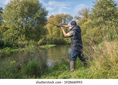 釣り人 の画像 写真素材 ベクター画像 Shutterstock
