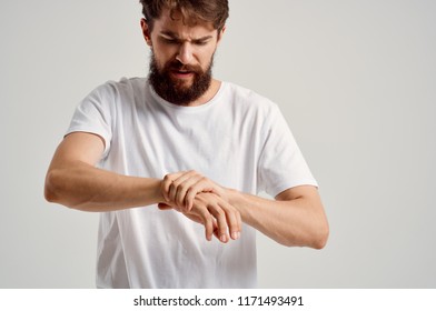 Man Fracture Hand Pain                             