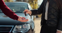 https://image.shutterstock.com/image-photo/man-gets-car-key-seller-250nw-2073977498.jpg