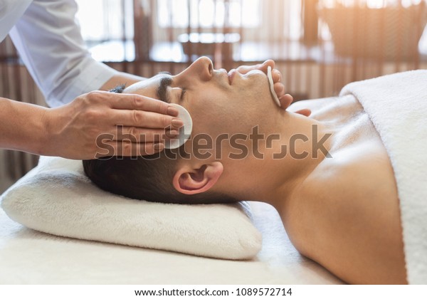 Man Getting Facial Treatment Beauty Spa ภาพสตอก Shutterstock