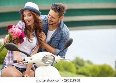 155,416 Flowers Lovers Images, Stock Photos & Vectors | Shutterstock