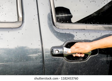 Man Hand Is Opening Car Door Go Out To Do Errands